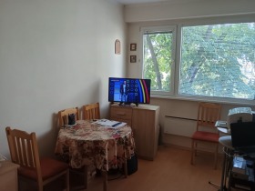 Stüdyo Hadji Dimitar, Sofia