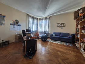 3+ hálószoba Centar, Sofia