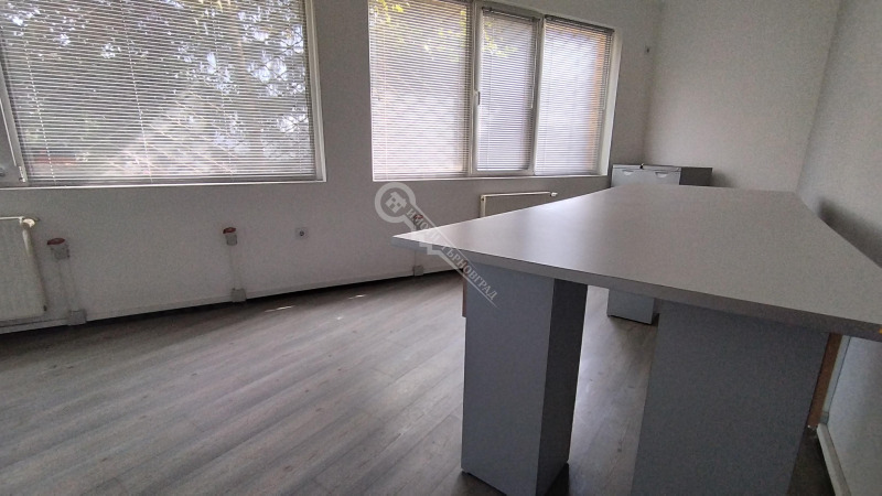 Te koop  3+ slaapkamer Veliko Tarnovo , Varusja , 160 m² | 74302267 - afbeelding [3]