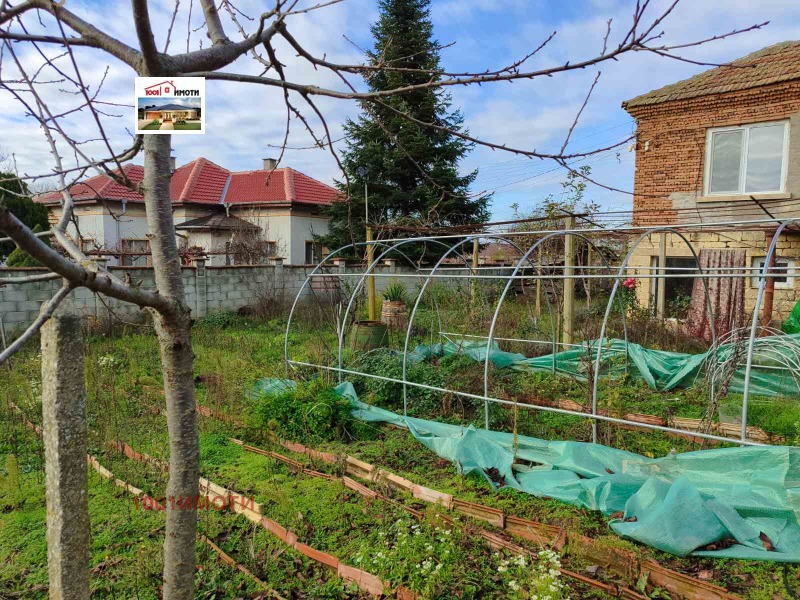 Продава КЪЩА, с. Гешаново, област Добрич, снимка 13 - Къщи - 53469778