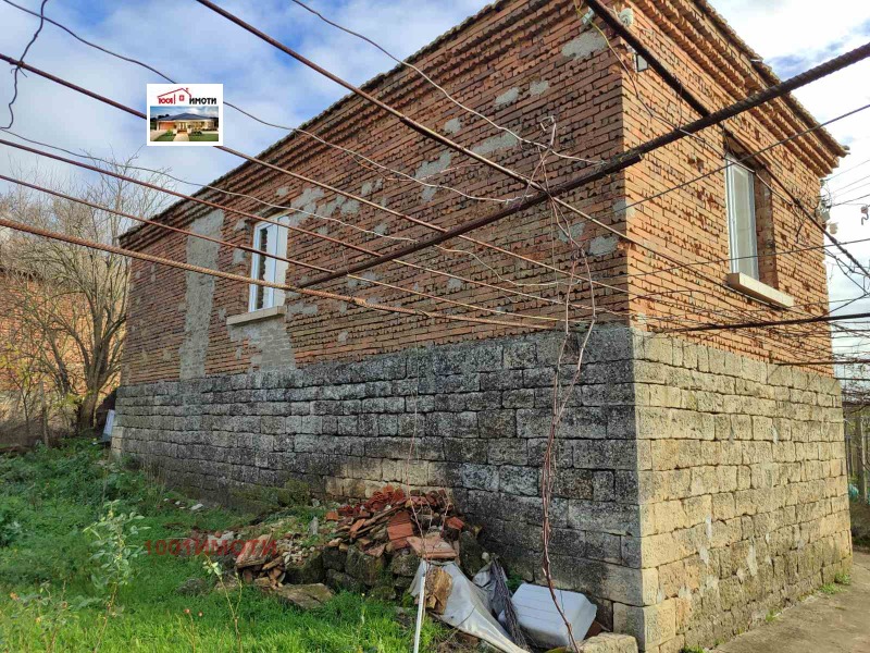 Продава КЪЩА, с. Гешаново, област Добрич, снимка 2 - Къщи - 53469778