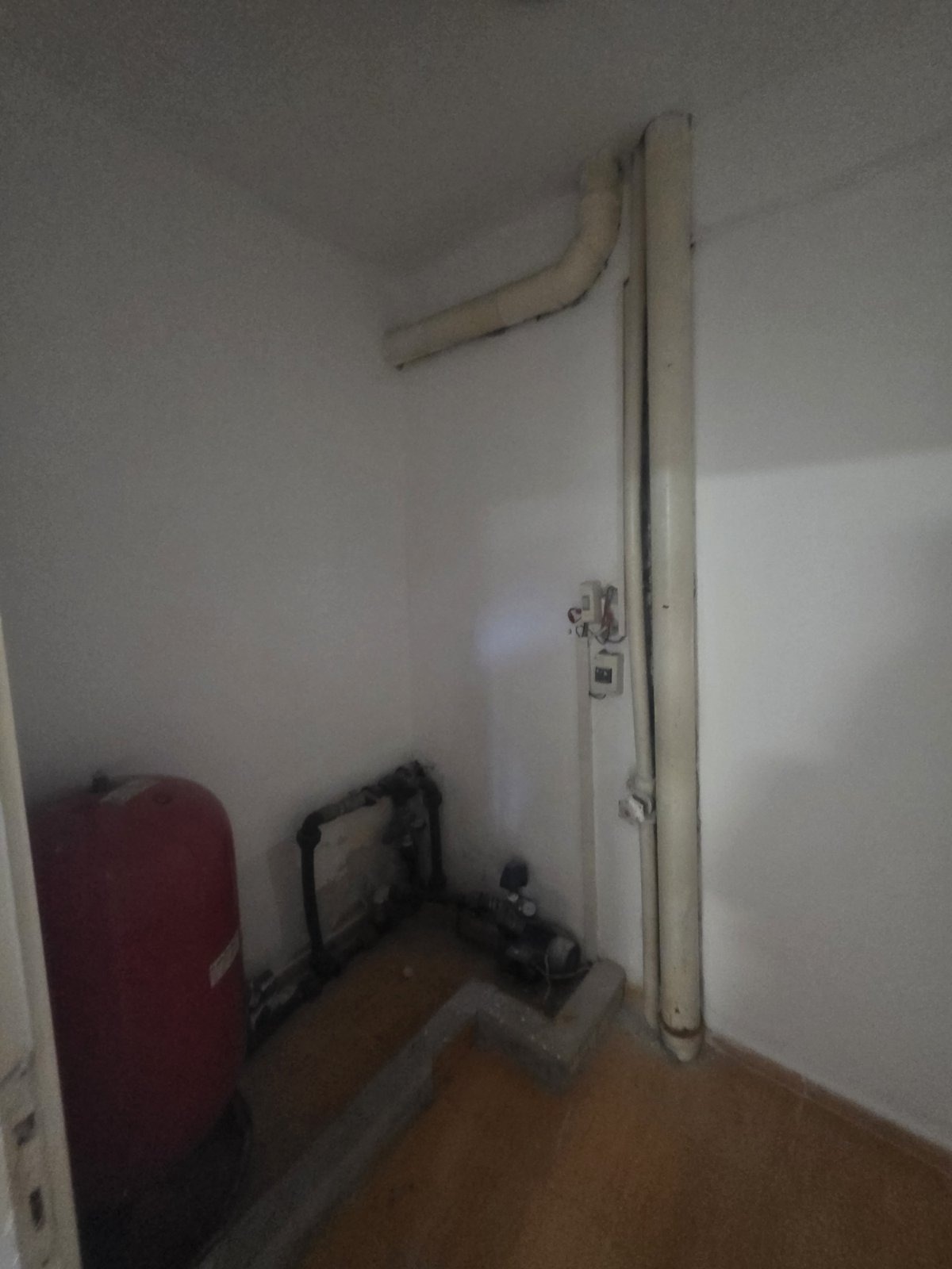 Продава ОФИС, гр. Хасково, Център, снимка 5 - Офиси - 55658965