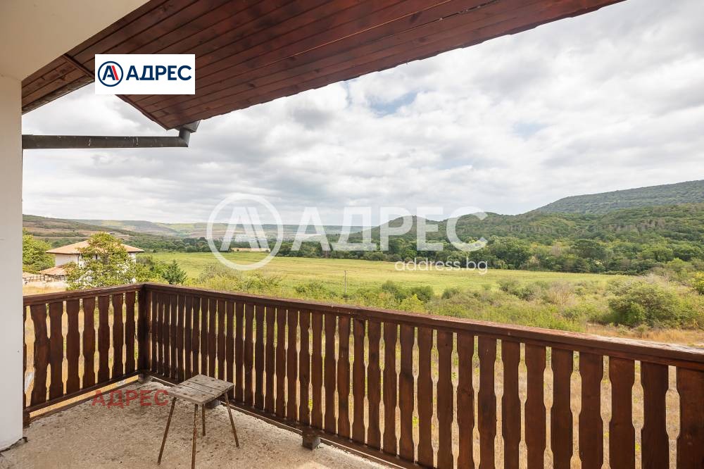 Продава КЪЩА, с. Църква, област Добрич, снимка 8 - Къщи - 54564789