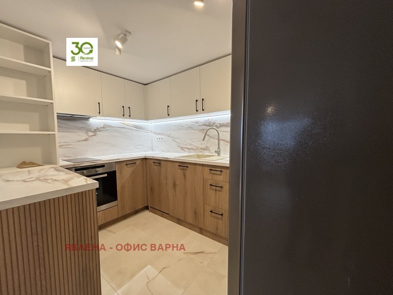 Продава 2-СТАЕН, гр. Варна, Бриз, снимка 3 - Апартаменти - 52833566