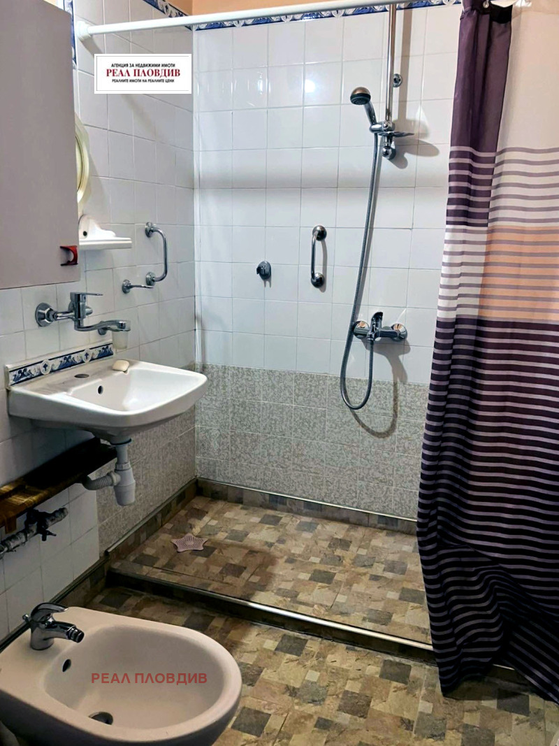 Продава 3-СТАЕН, гр. Пловдив, Център, снимка 3 - Апартаменти - 52826575