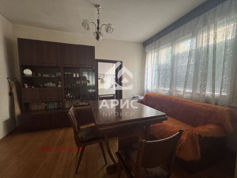 Myytävänä  Talo Pazardzhikin alue , Peštera , 108 neliömetriä | 91738056 - kuva [6]