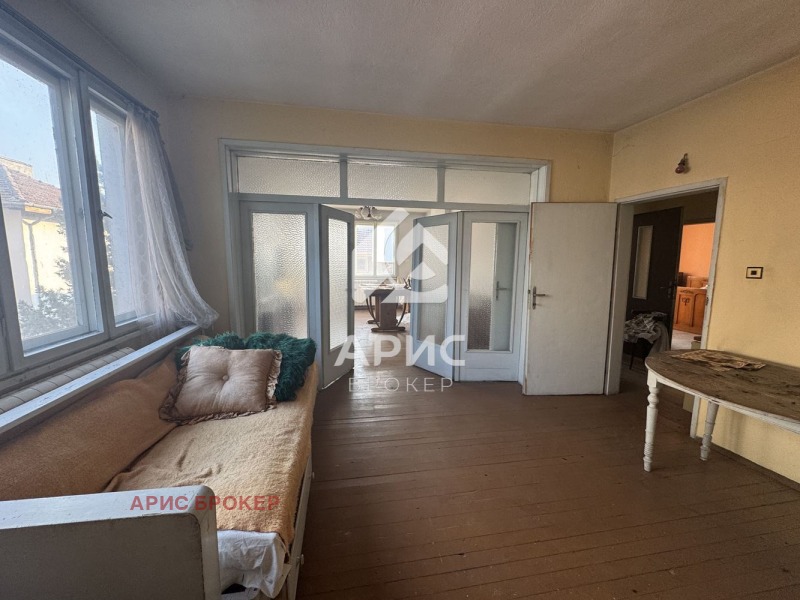 Myytävänä  Talo Pazardzhikin alue , Peštera , 108 neliömetriä | 91738056 - kuva [15]