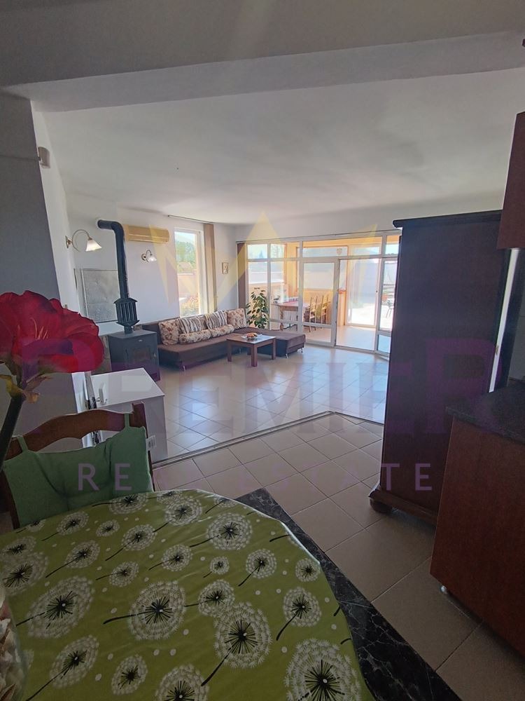 Продава КЪЩА, с. Соколово, област Добрич, снимка 9 - Къщи - 55119806