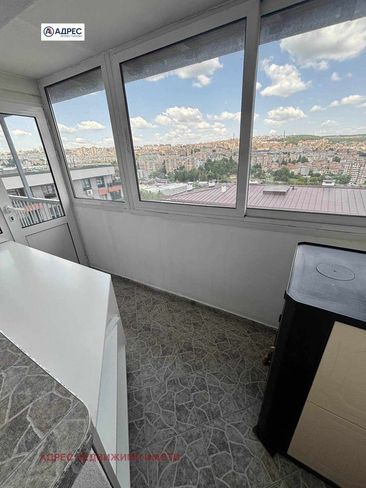 Продава 3-СТАЕН, гр. Велико Търново, Зона Б, снимка 4 - Апартаменти - 55329960