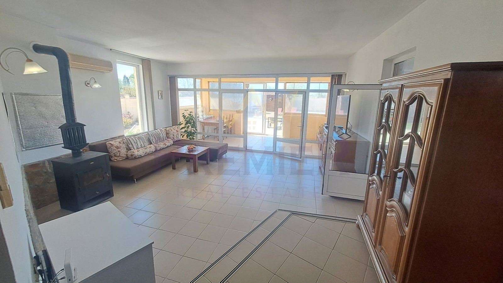 Продава КЪЩА, с. Соколово, област Добрич, снимка 5 - Къщи - 55119806