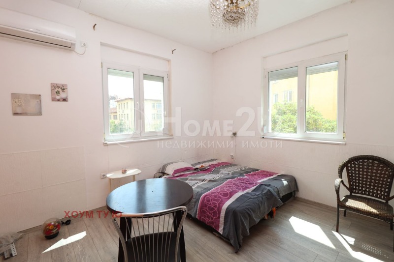 Продава 3-СТАЕН, гр. София, Център, снимка 3 - Апартаменти - 52585035