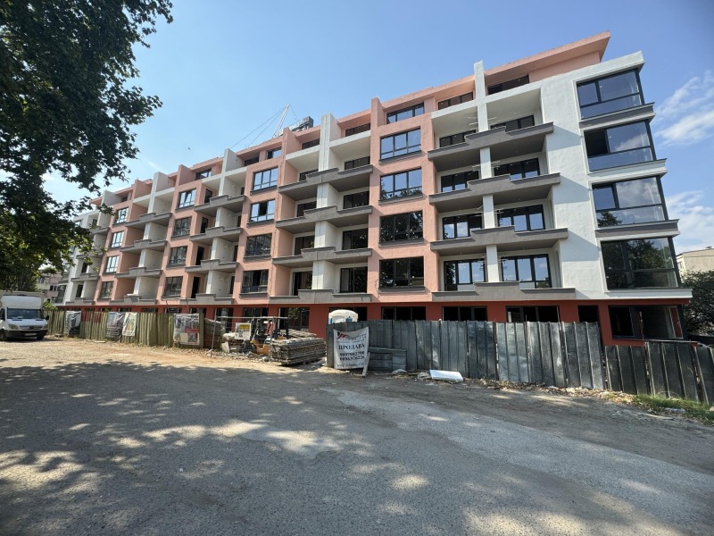 En venta  3 dormitorios Plovdiv , Kyuchuk Parizh , 115 metros cuadrados | 60329159 - imagen [3]