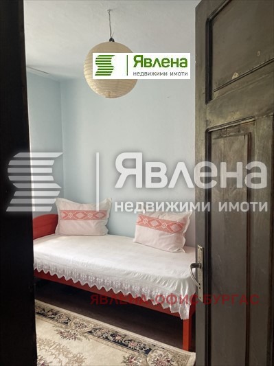 Продава КЪЩА, с. Варвара, област Бургас, снимка 10 - Къщи - 47427795