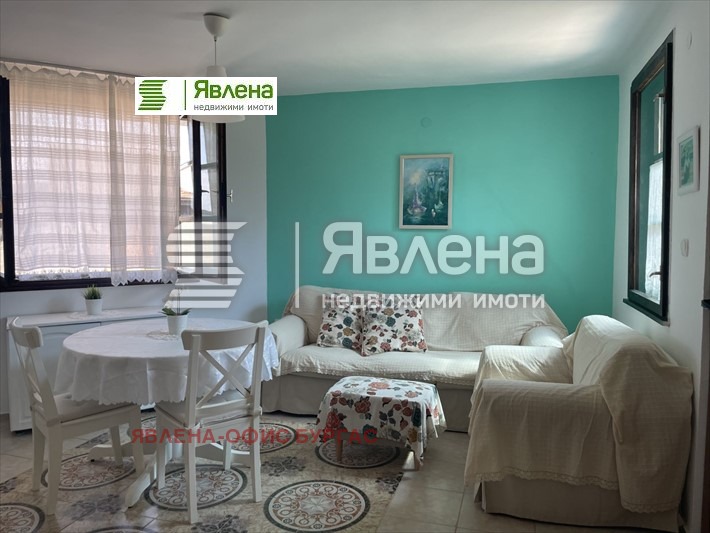 Продава КЪЩА, с. Варвара, област Бургас, снимка 8 - Къщи - 47427795