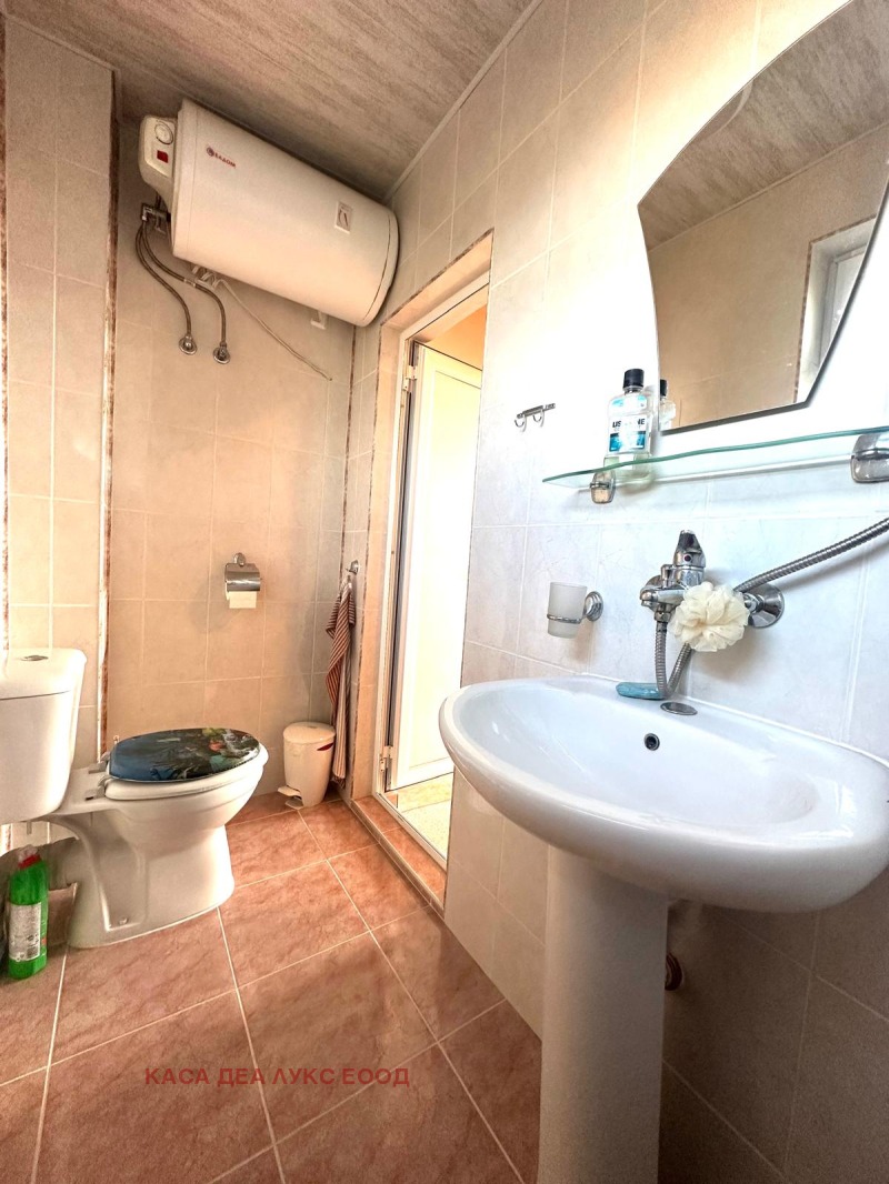 Продава КЪЩА, с. Победа, област Добрич, снимка 9 - Къщи - 51780298