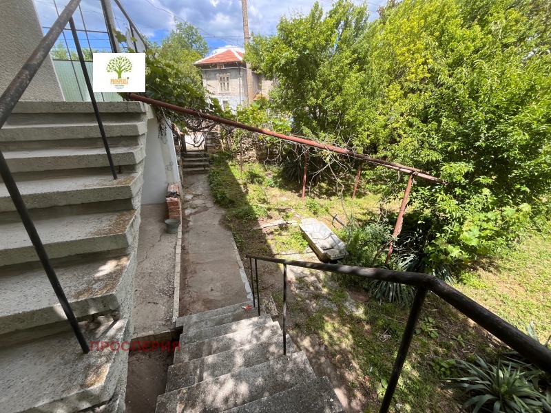 Продава КЪЩА, гр. Мездра, област Враца, снимка 6 - Къщи - 52509424