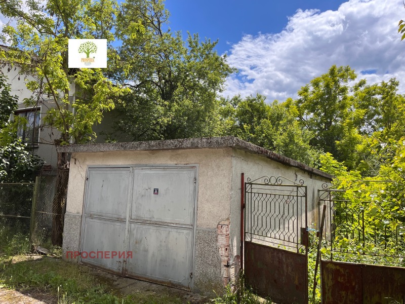 Продава КЪЩА, гр. Мездра, област Враца, снимка 8 - Къщи - 52509424