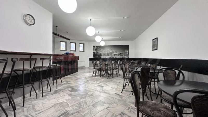 Zu verkaufen  Industriegebäude region Plowdiw , Karlowo , 1300 qm | 48515122 - Bild [6]