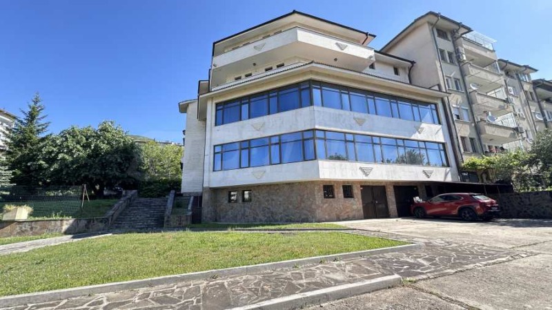 Zu verkaufen  Industriegebäude region Plowdiw , Karlowo , 1300 qm | 48515122 - Bild [9]