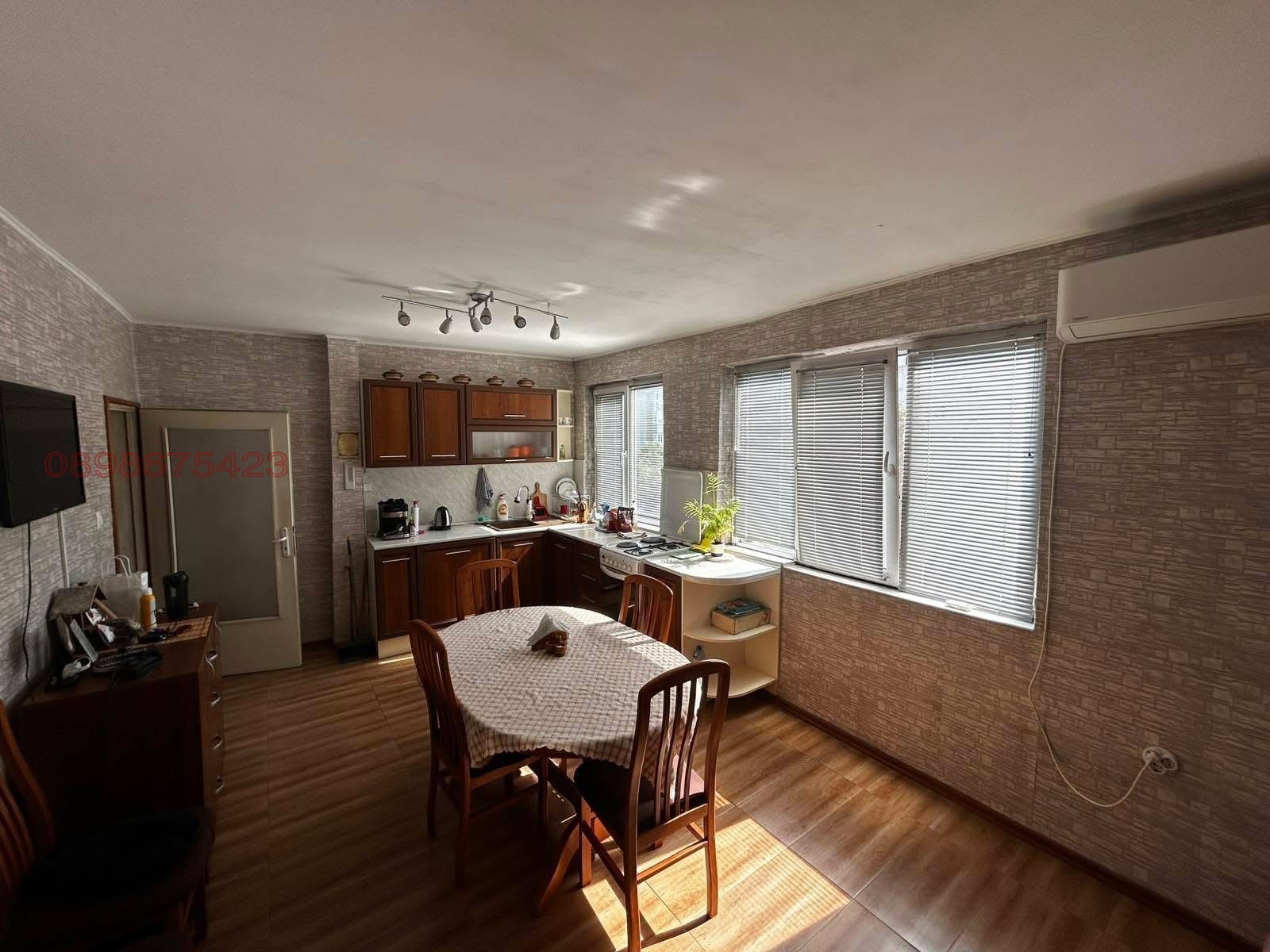 Продава 4-СТАЕН, гр. Добрич, Добротица - Варненска, снимка 5 - Апартаменти - 55395738