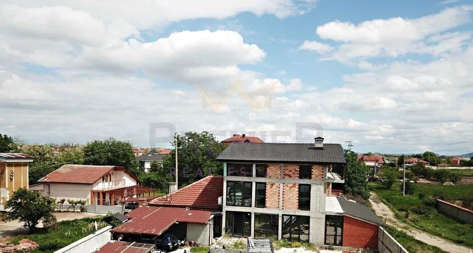 Продава КЪЩА, с. Костиево, област Пловдив, снимка 2 - Къщи - 54566102