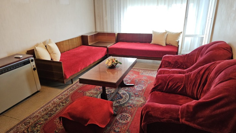 Продава 2-СТАЕН, гр. Пловдив, Кючук Париж, снимка 3 - Апартаменти - 52379430