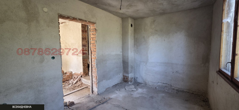 À venda  Casa região Sófia , Muhovo , 90 m² | 77736185 - imagem [9]