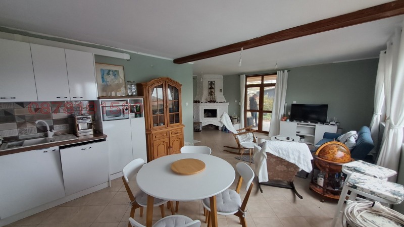 Til salgs  Hus region Varna , Avren , 142 kvm | 61397891 - bilde [2]