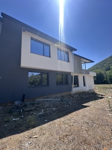 Продава КЪЩА, с. Пряпорец, област Стара Загора, снимка 8 - Къщи - 55530065