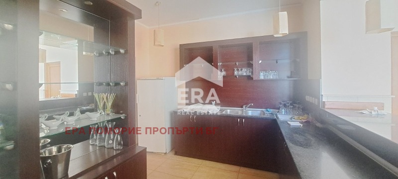Продава ЗАВЕДЕНИЕ, гр. Свети Влас, област Бургас, снимка 2 - Заведения - 55901651