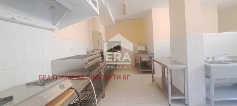 Продава ЗАВЕДЕНИЕ, гр. Свети Влас, област Бургас, снимка 10 - Заведения - 55901651