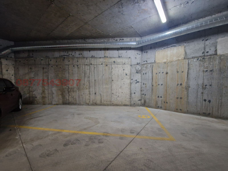 Продава ГАРАЖ, ПАРКОМЯСТО, гр. София, Свобода