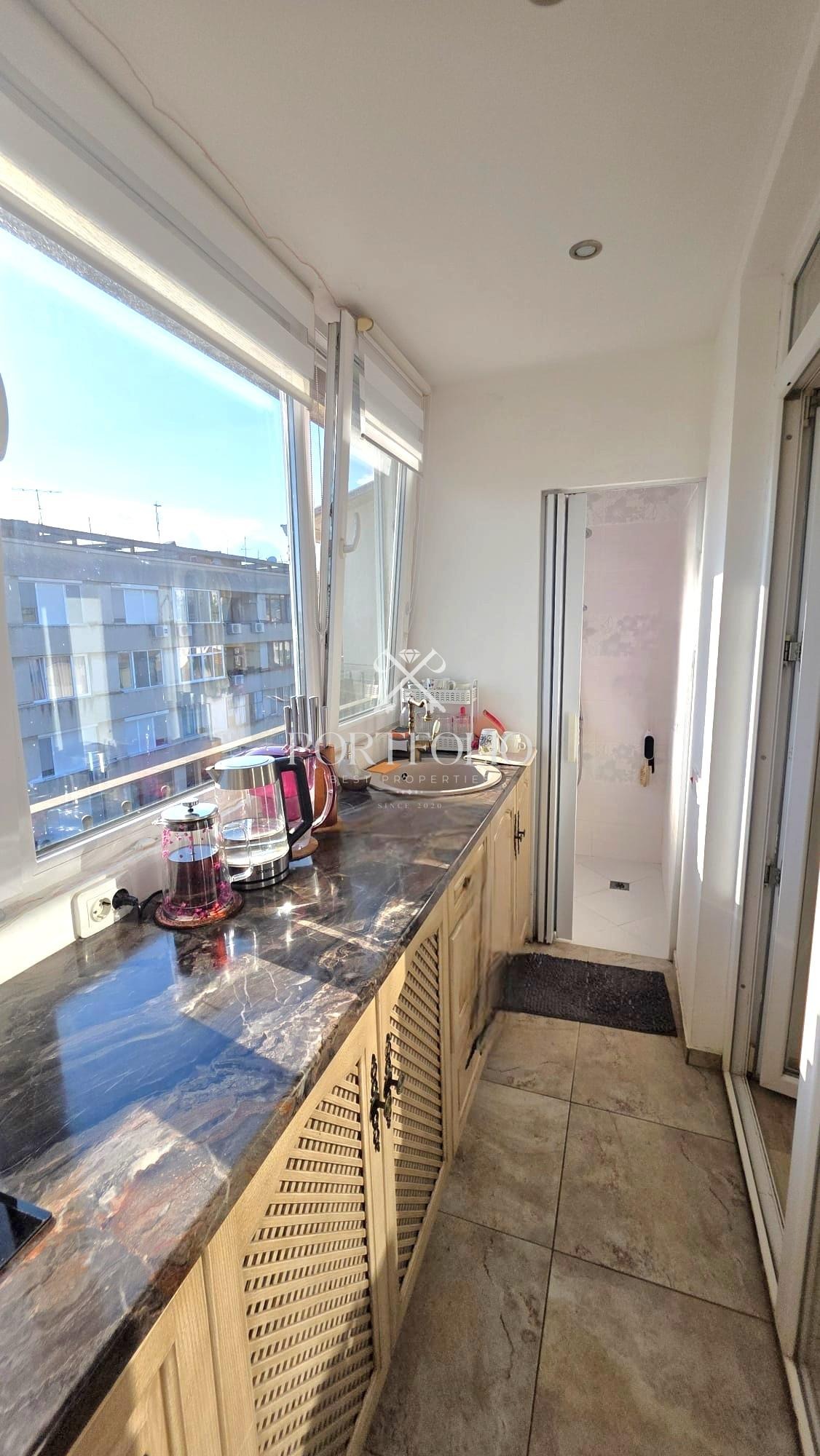 Продава 2-СТАЕН, гр. Бургас, Възраждане, снимка 3 - Апартаменти - 55728049