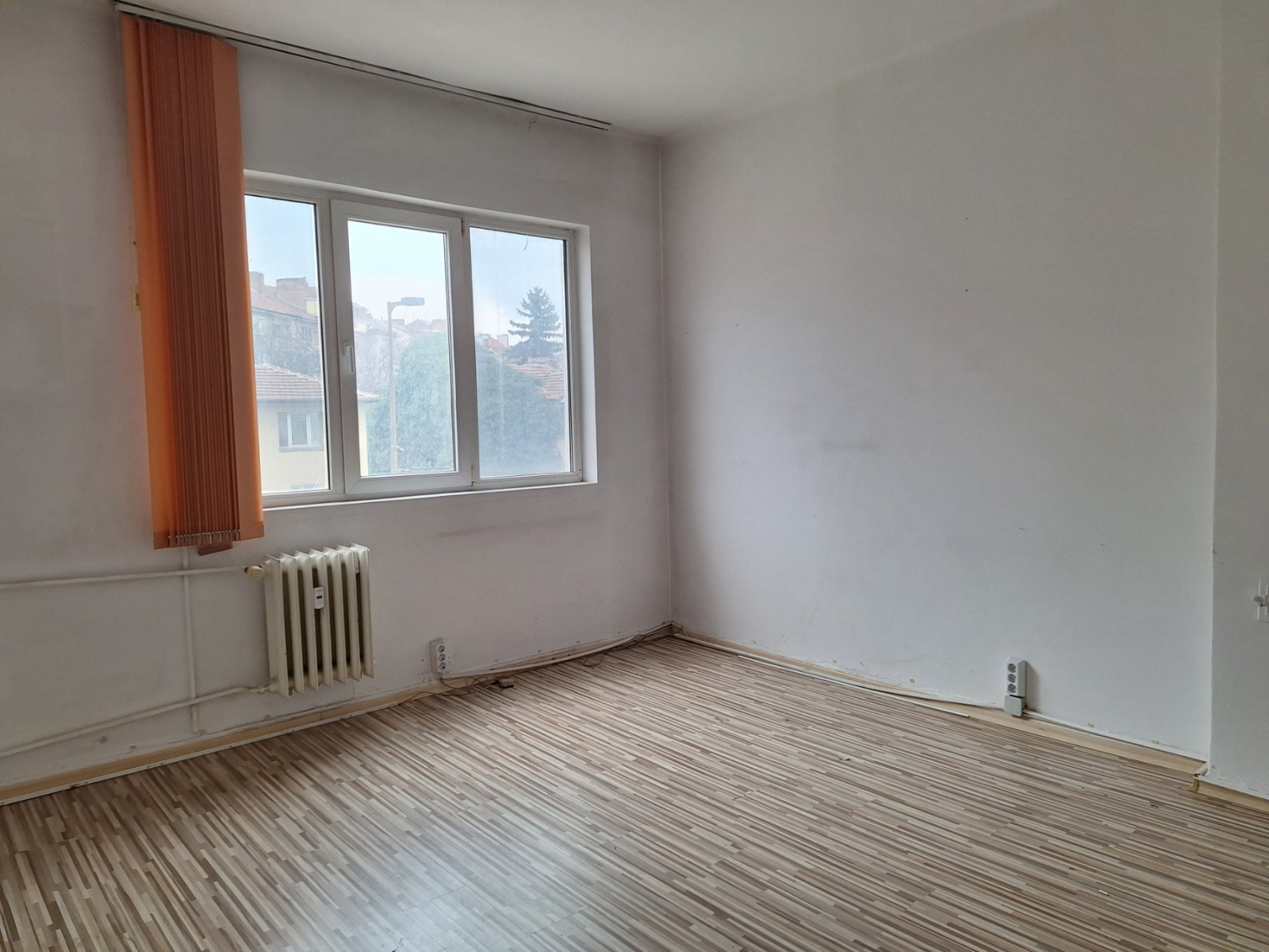 Продава 3-СТАЕН, гр. София, Център, снимка 2 - Апартаменти - 53903221