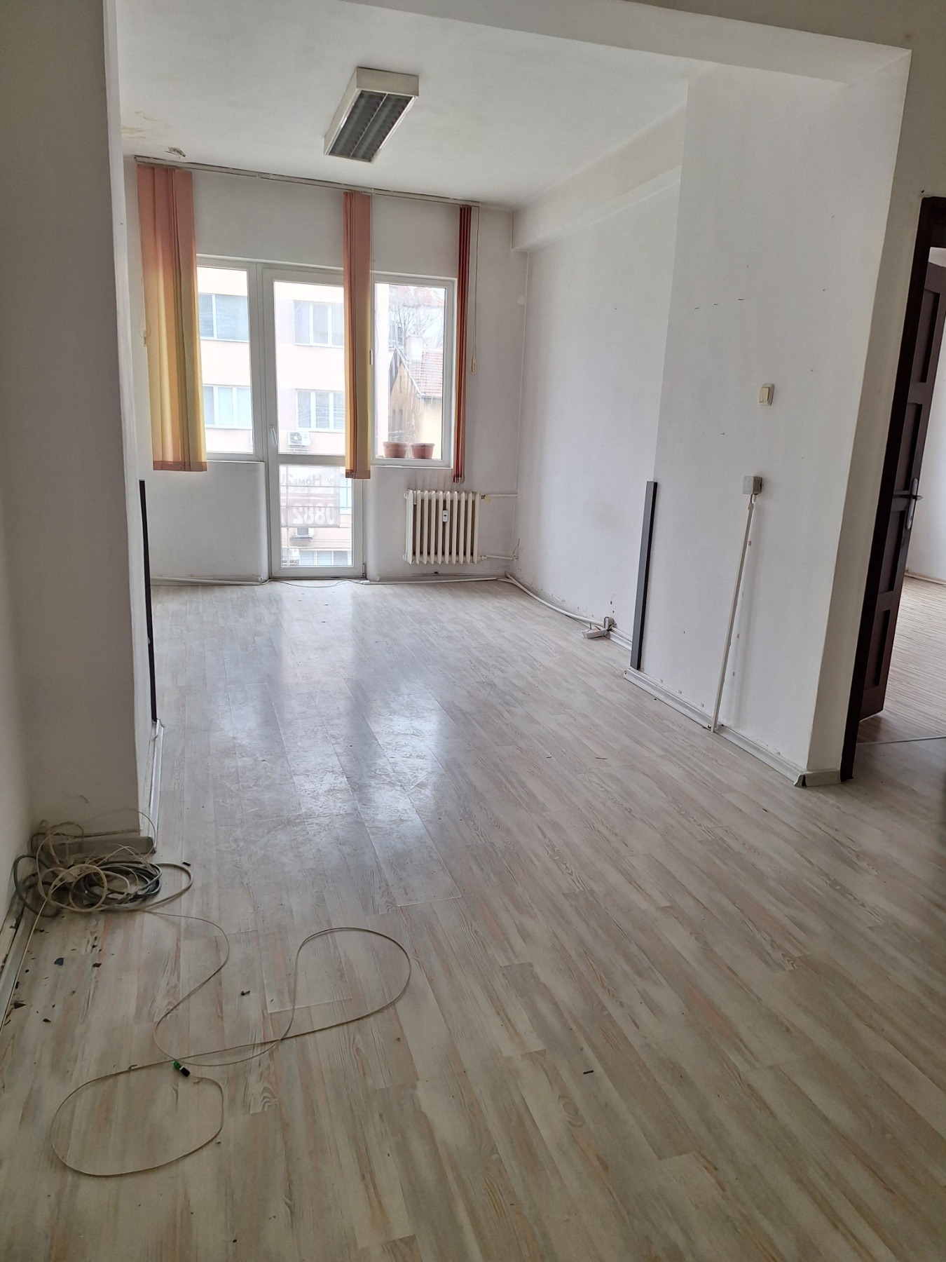 Продава 3-СТАЕН, гр. София, Център