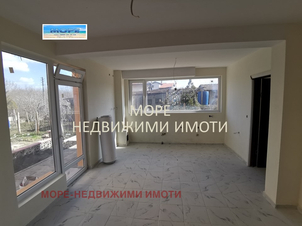 Продава КЪЩА, гр. Приморско, област Бургас, снимка 3 - Къщи - 52285185