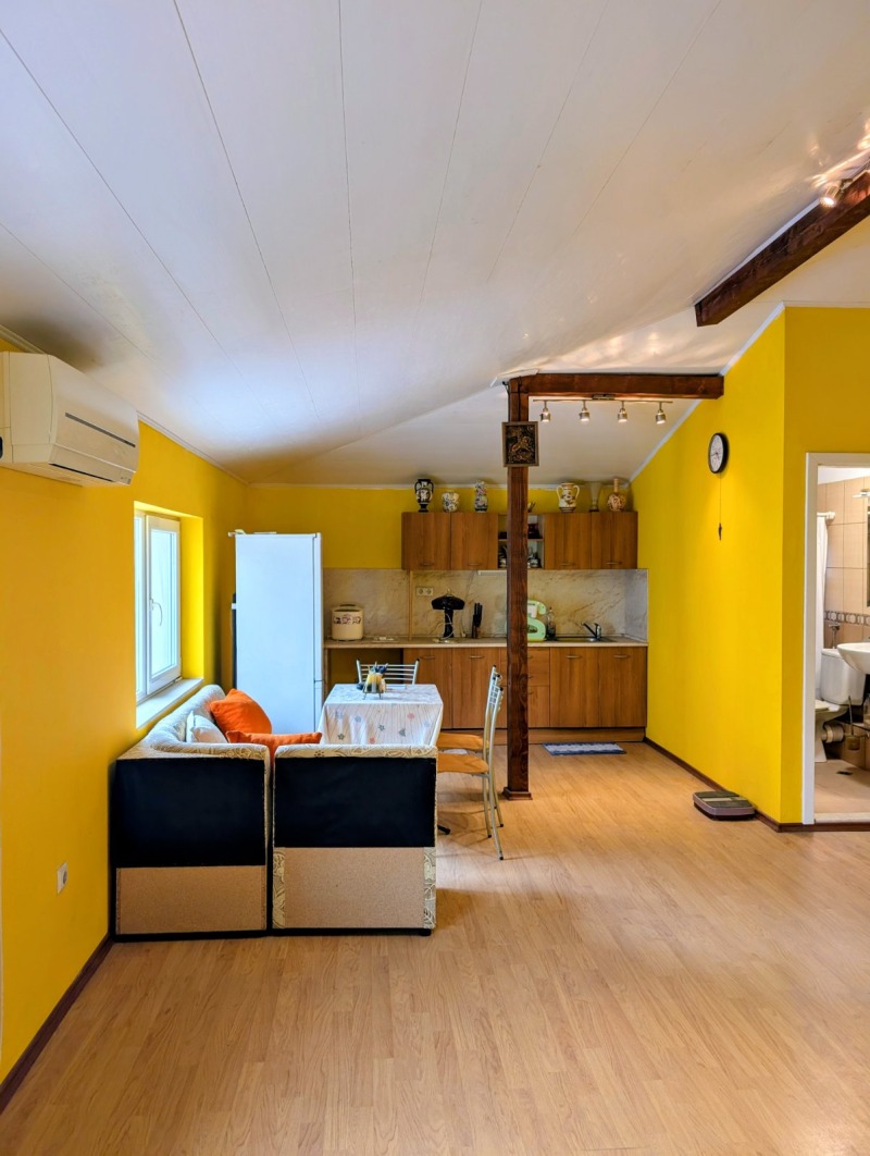 Продава 1-СТАЕН, гр. Варна, ВИНС-Червен площад, снимка 2 - Апартаменти - 53504740