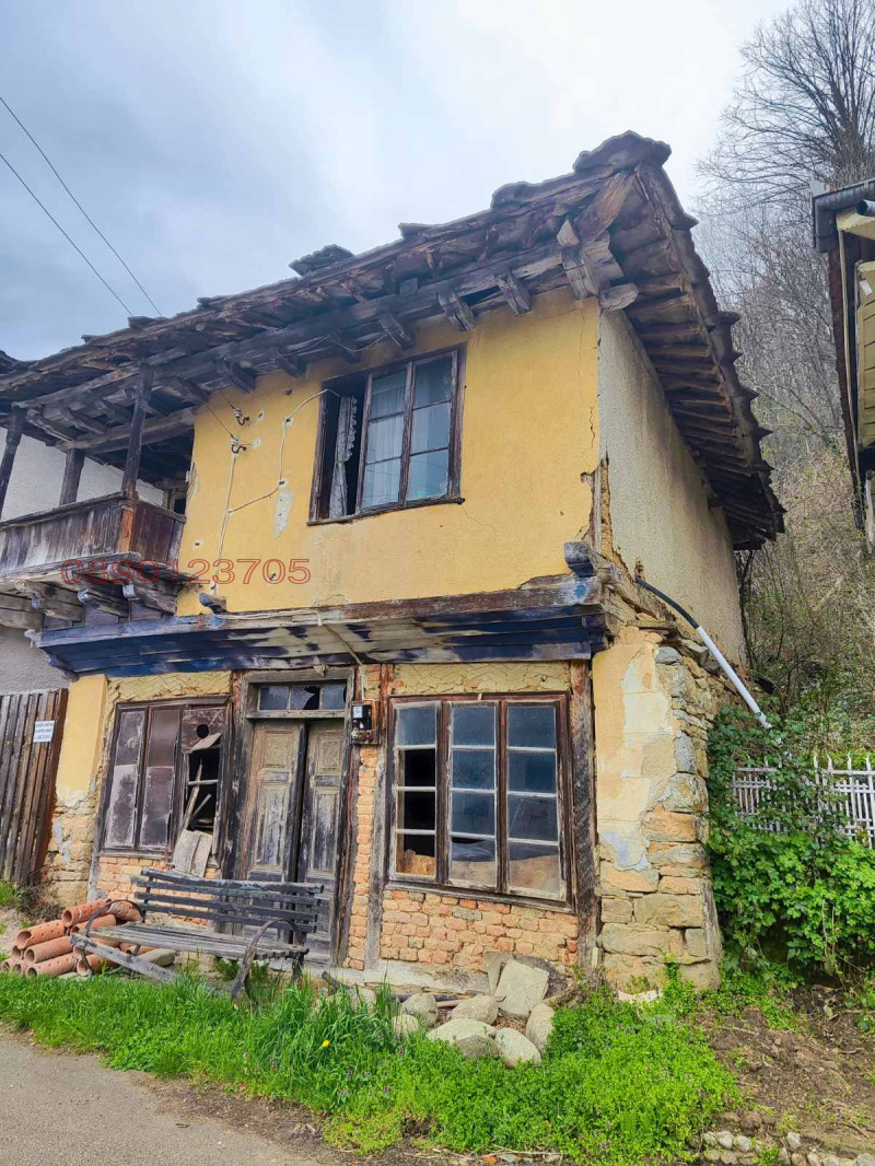 Na prodej  Spiknutí oblast Loveč , Skandaloto , 199 m2 | 35020733 - obraz [2]