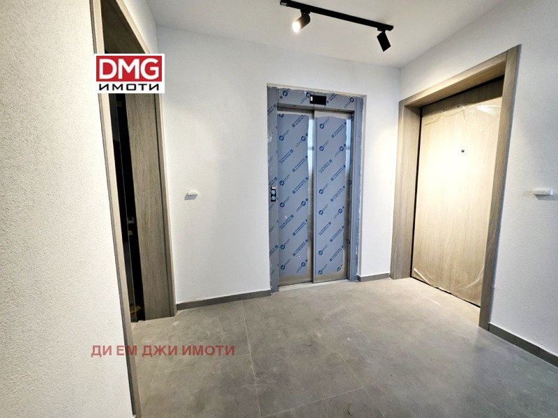 Продава 3-СТАЕН, гр. София, Център, снимка 5 - Апартаменти - 52709025