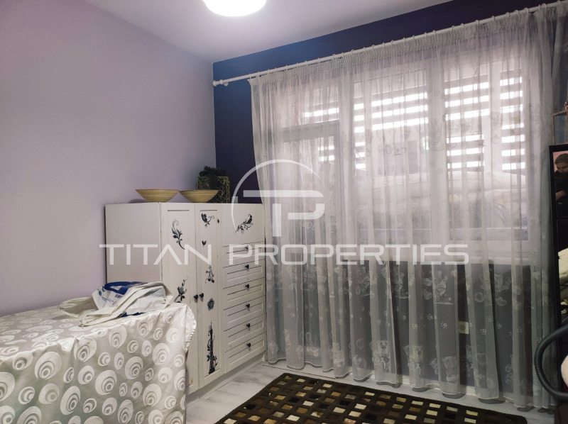 Eladó  3+ hálószoba Plovdiv , Centar , 120 négyzetméter | 54790349 - kép [8]