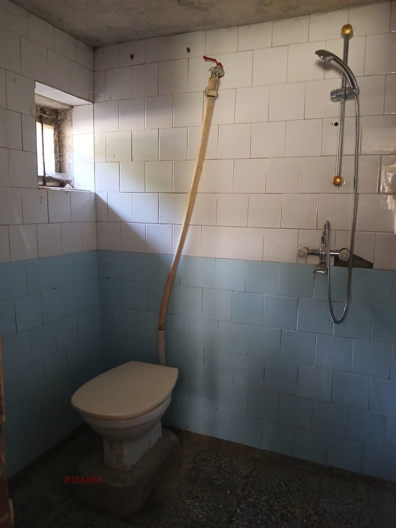 Продава  Къща област Габрово , с. Кръвеник , 213 кв.м | 41519998 - изображение [9]