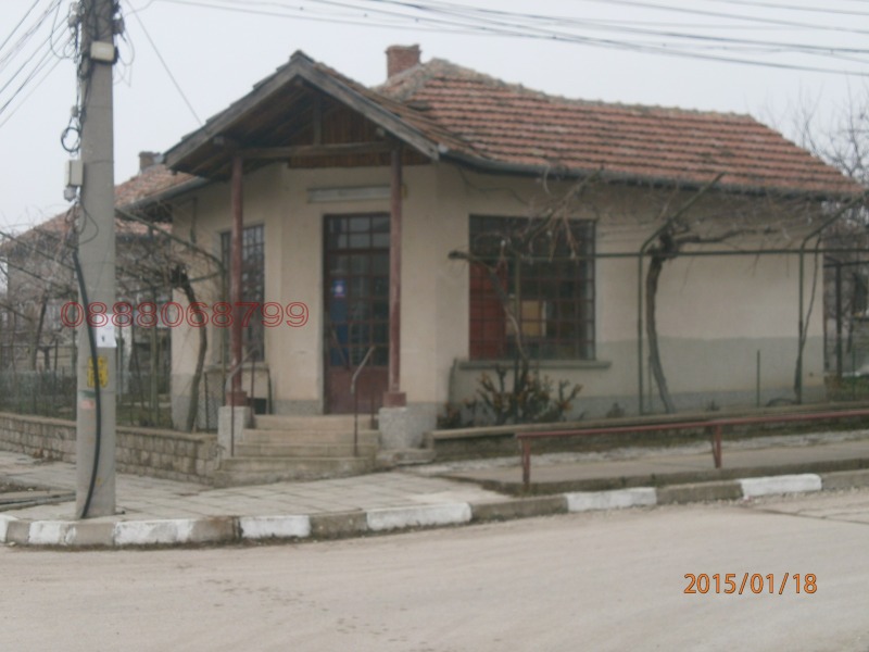 Продава МАГАЗИН, гр. Белене, област Плевен