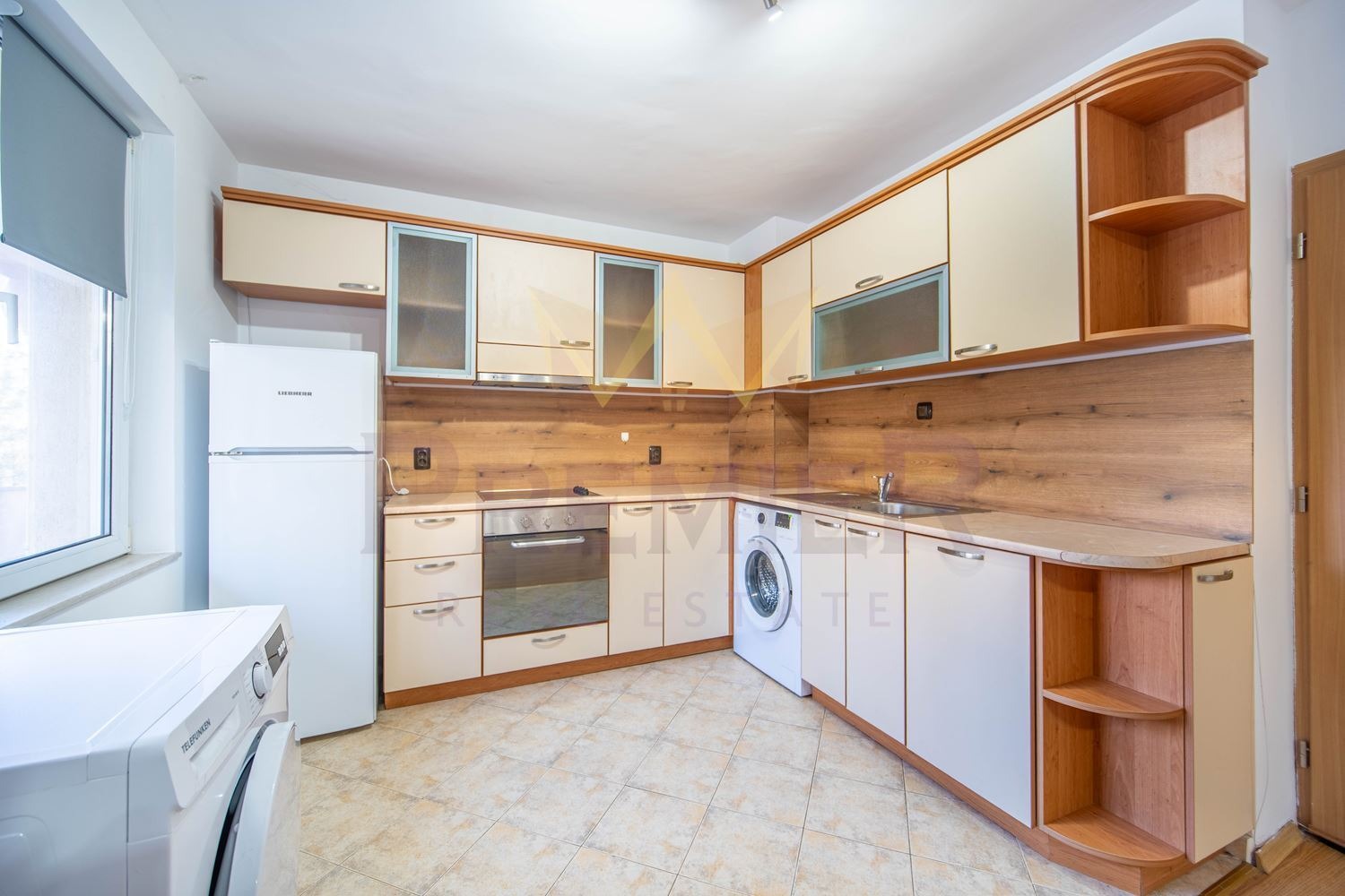 Продава 2-СТАЕН, гр. Варна, Бриз, снимка 3 - Апартаменти - 54350977
