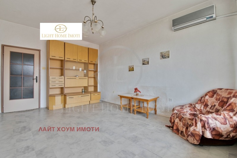 En venta  2 dormitorios Plovdiv , Trakiya , 69 metros cuadrados | 72605096