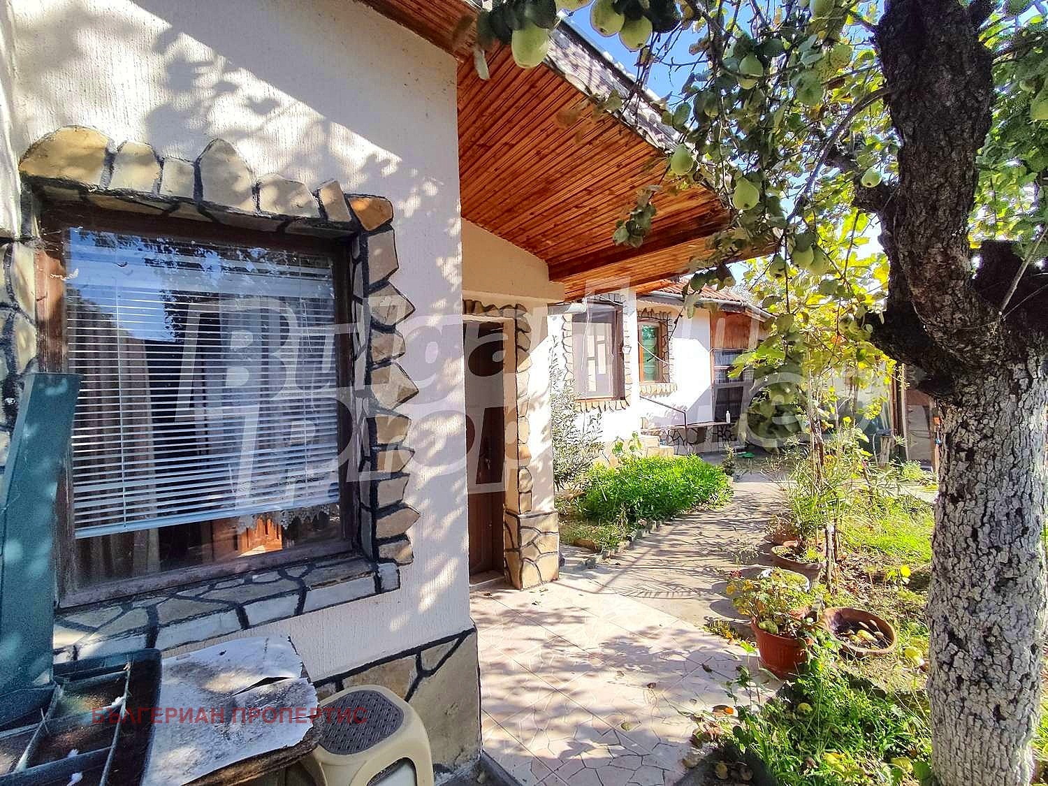 Продава КЪЩА, с. Просеник, област Бургас, снимка 2 - Къщи - 49904337
