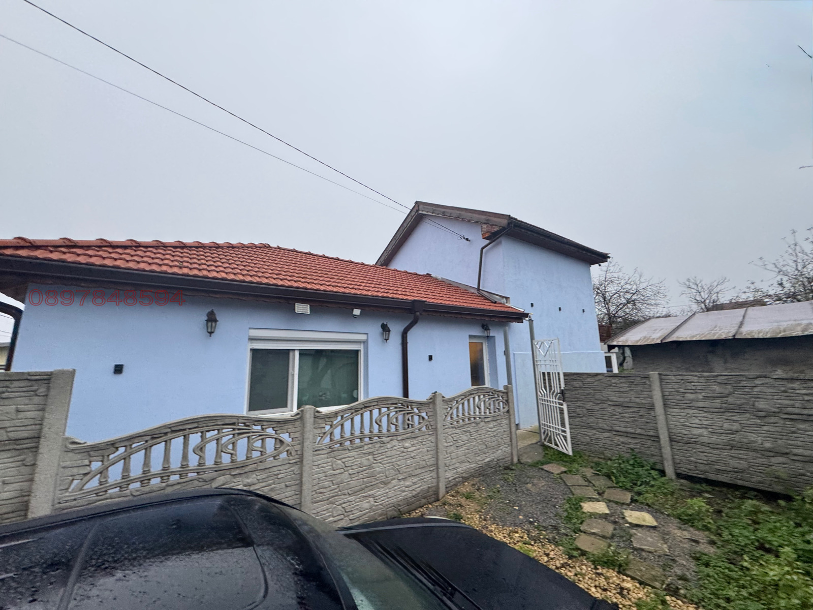 Продава КЪЩА, гр. Добрич, в.з. Лозята