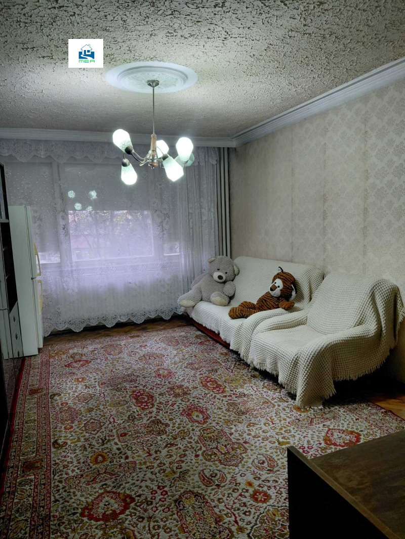 Продава 3-СТАЕН, гр. Плевен, Идеален център, снимка 3 - Апартаменти - 52848512