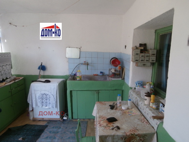 Продава КЪЩА, с. Цар Асен, област Пазарджик, снимка 2 - Къщи - 43031370