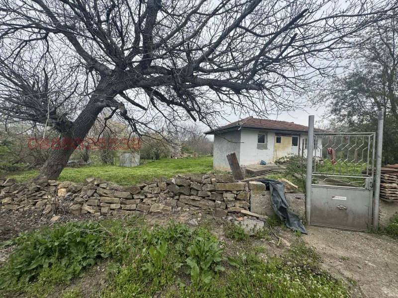 Продава КЪЩА в област Велико Търново, с. Иванча - 65 кв.м / 30 000 € » 58 674.90 лв.