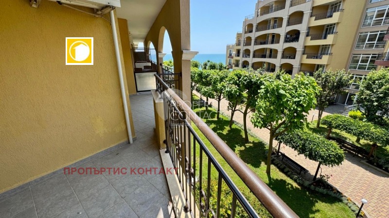 Продава  2-стаен област Бургас , гр. Ахелой , 83 кв.м | 27541908
